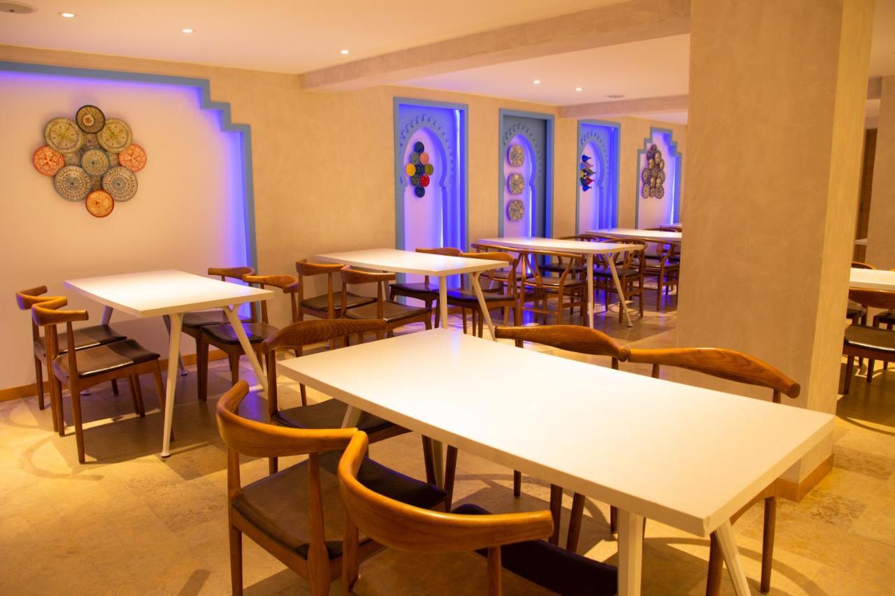Vancii Hotel 万禧假日酒店 舍夫沙万 外观 照片